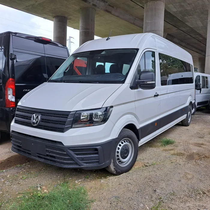Volkswagen Veículo Misto 9 Lugares - GTA